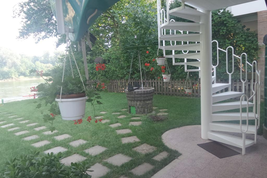 Tiszavirag Nyaralohaz Villa Szeged Luaran gambar
