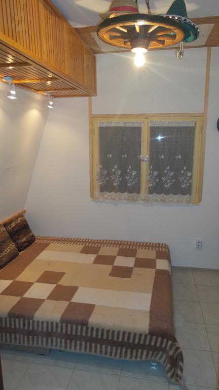 Tiszavirag Nyaralohaz Villa Szeged Luaran gambar