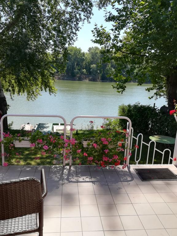 Tiszavirag Nyaralohaz Villa Szeged Luaran gambar